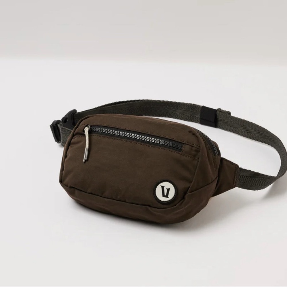 Vuori Army Belt Bag